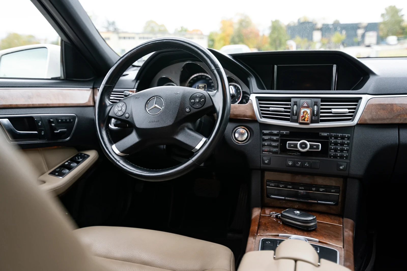 Mercedes-Benz E 300 W212 E300 4Matic V6 AMG  | Mobile.bg � ����������� 10