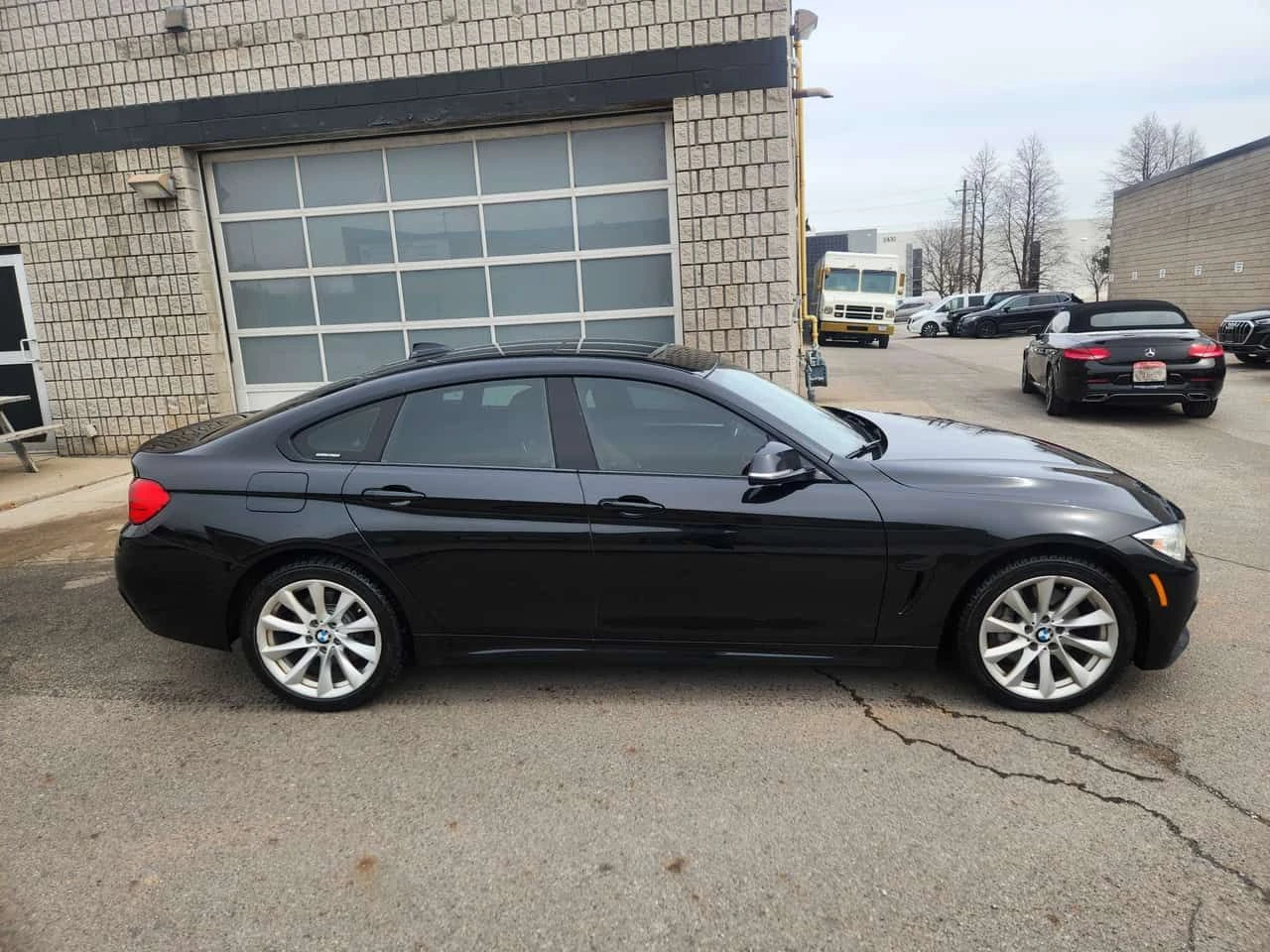 BMW 435 * 435i xDrive* ПОДГРЕВ* КАМЕРА* , снимка 4 - Автомобили и джипове - 54034041