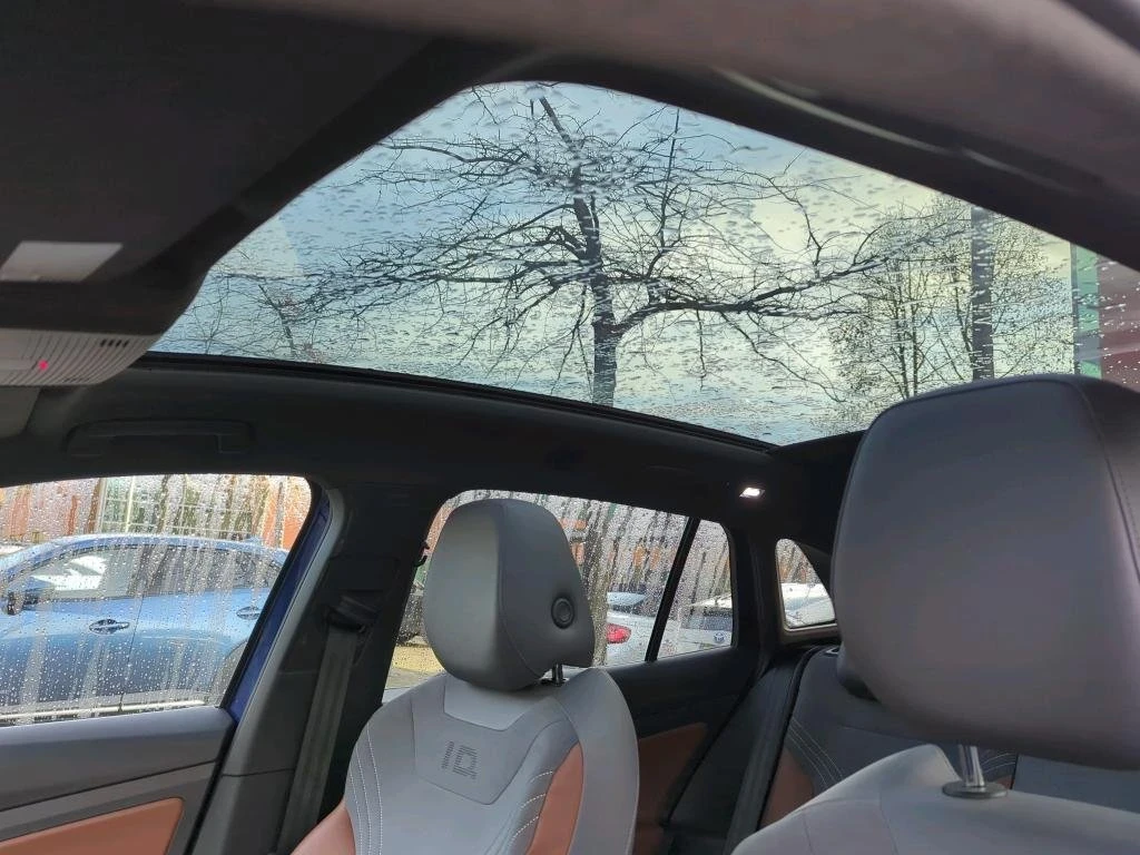 VW ID.4 1stMAX/82kw/Memory/360/Pano/Termo/HeadUp, снимка 14 - Автомобили и джипове - 54284647