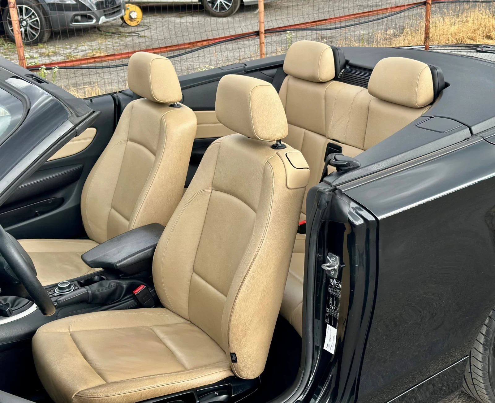 BMW 120 D  Facelift Automatic Кожа Нави Сервизна История, снимка 13 - Автомобили и джипове - 54448852