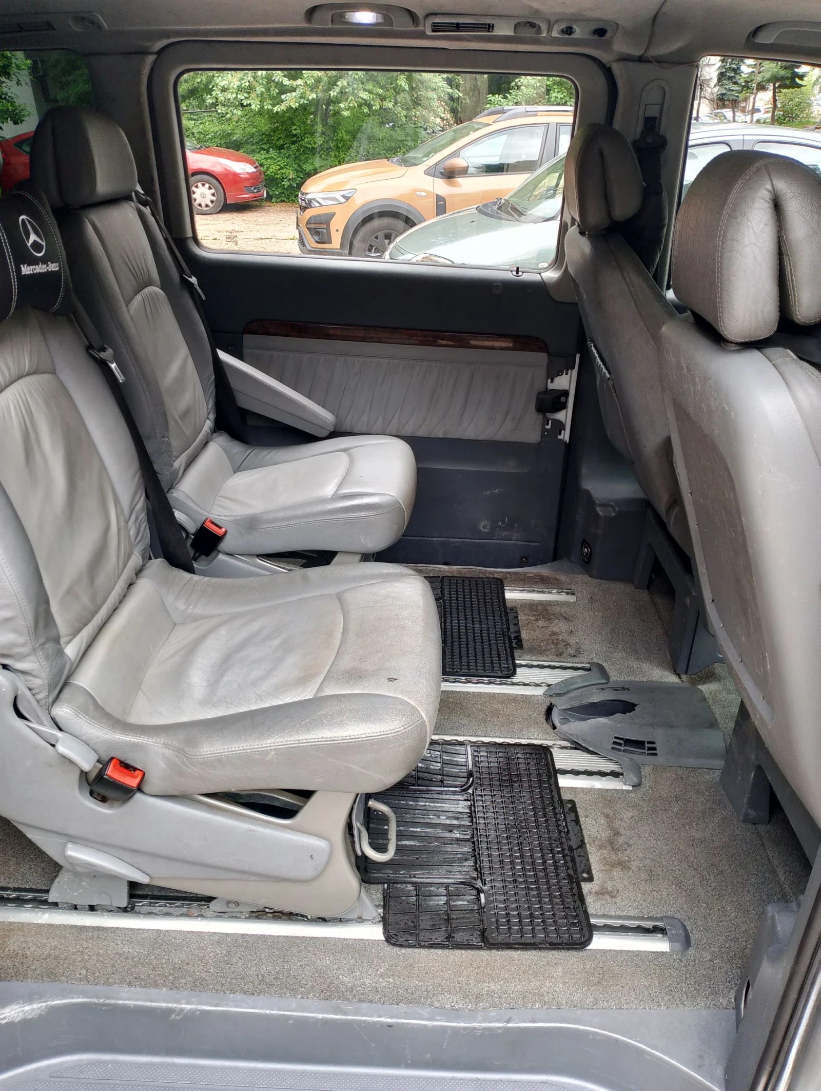Mercedes-Benz Viano ambiente, снимка 9 - Автомобили и джипове - 54691245