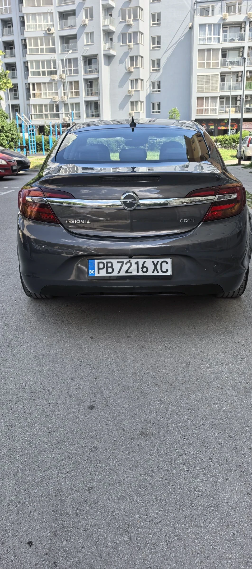 Opel Insignia, снимка 2 - Автомобили и джипове - 54962187