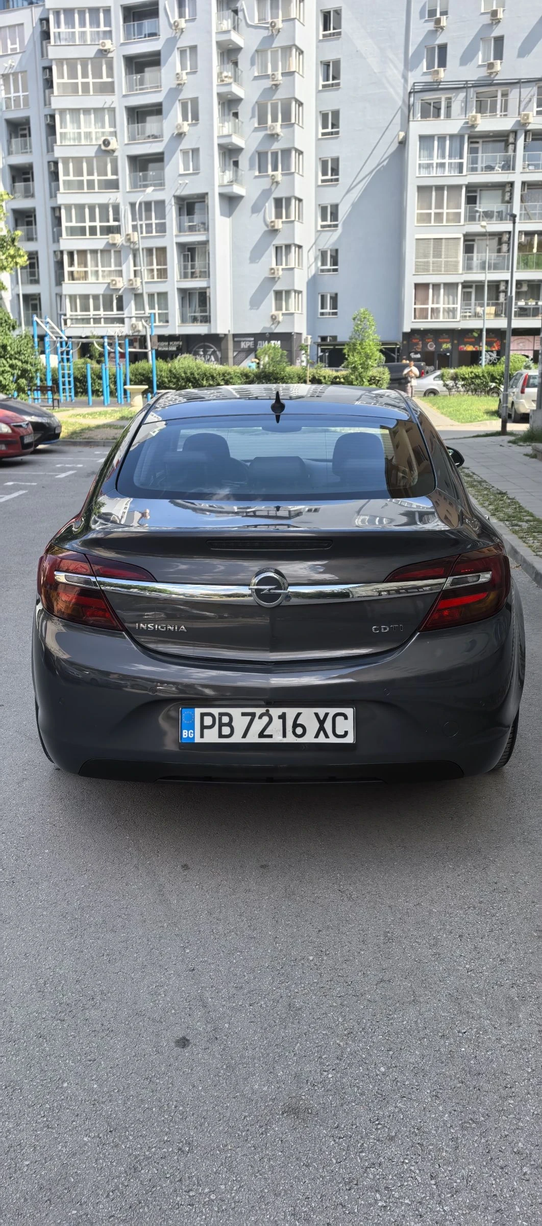 Opel Insignia, снимка 3 - Автомобили и джипове - 54962187