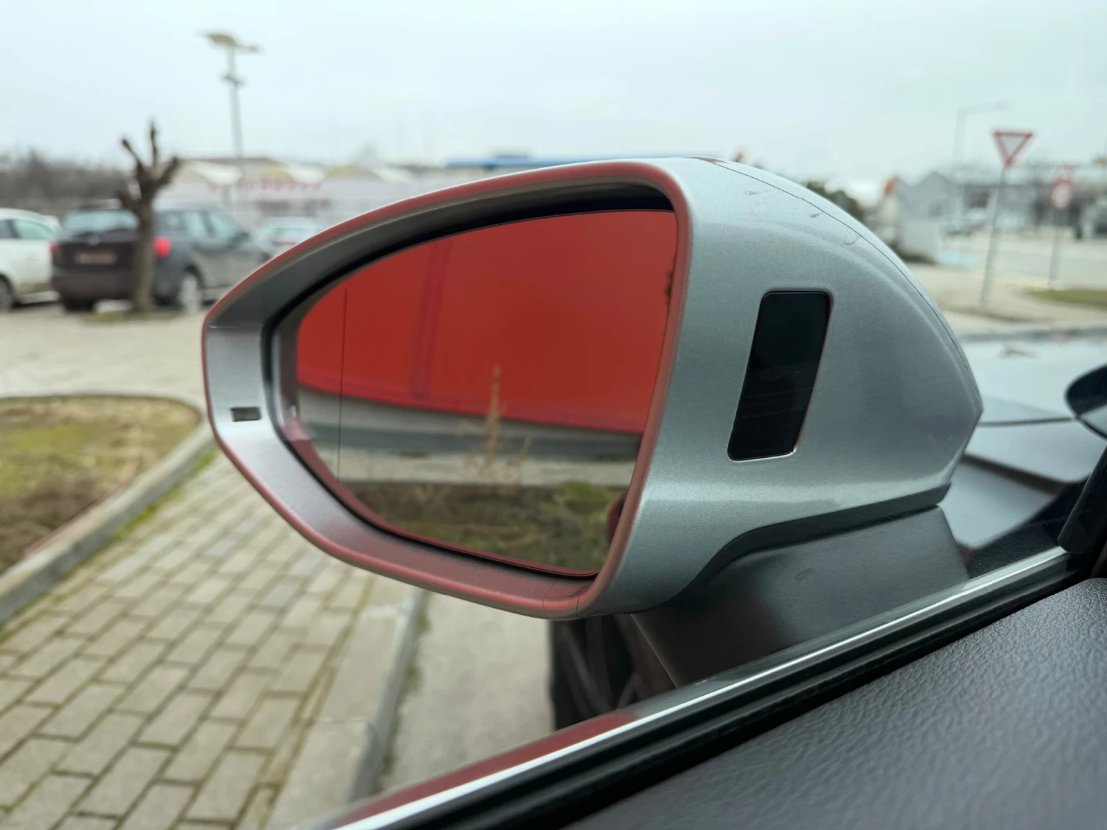 Audi A6 SLINE* PLUS* ПАНОРАМА* ДИГИТАЛ* LASSER* БАРТЕР, снимка 14 - Автомобили и джипове - 54965615
