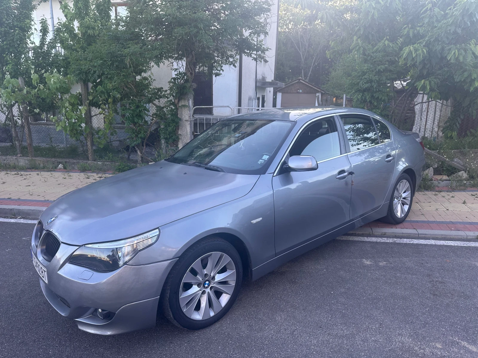 BMW 525, снимка 11 - Автомобили и джипове - 55082760