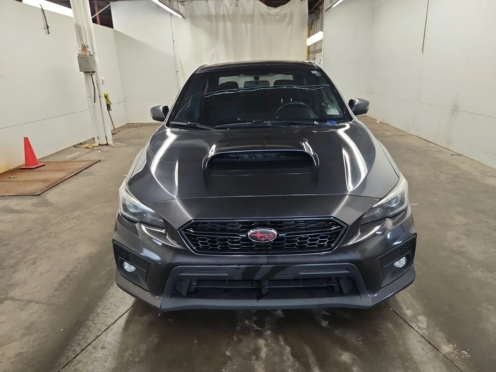 Subaru Impreza WRX SPORT * * CARFAX * * АВТО КРЕДИТ * * , снимка 2 - Автомобили и джипове - 55132240