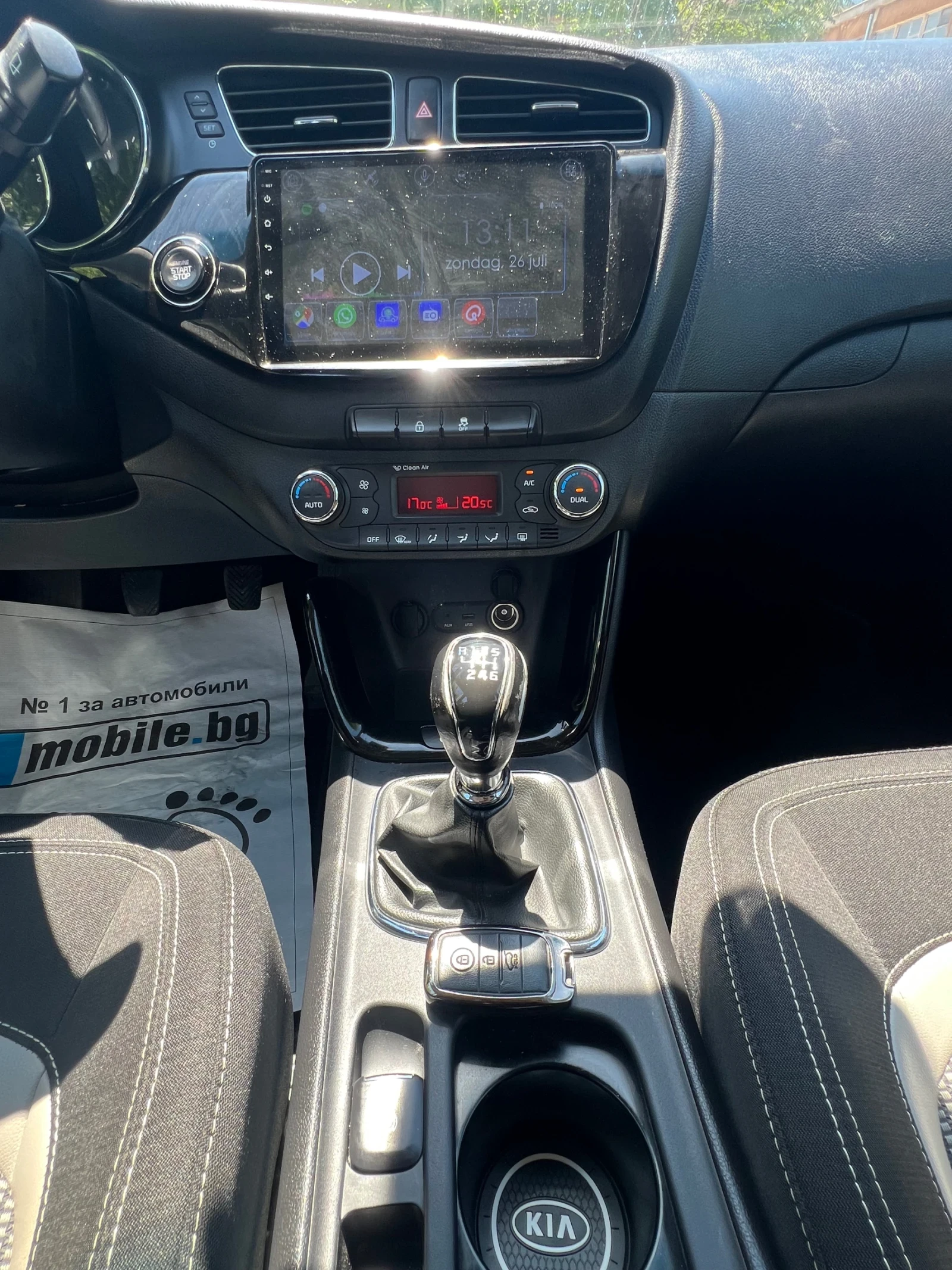 Kia Ceed 1.6 CRDI, снимка 11 - Автомобили и джипове - 55431905
