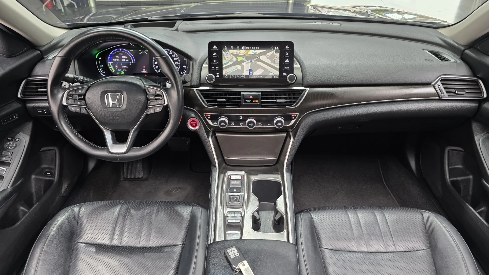 Honda Accord 2.0 Hybrid* HUD* ЛЮК* КРАЙНА ЦЕНА, снимка 7 - Автомобили и джипове - 55594245