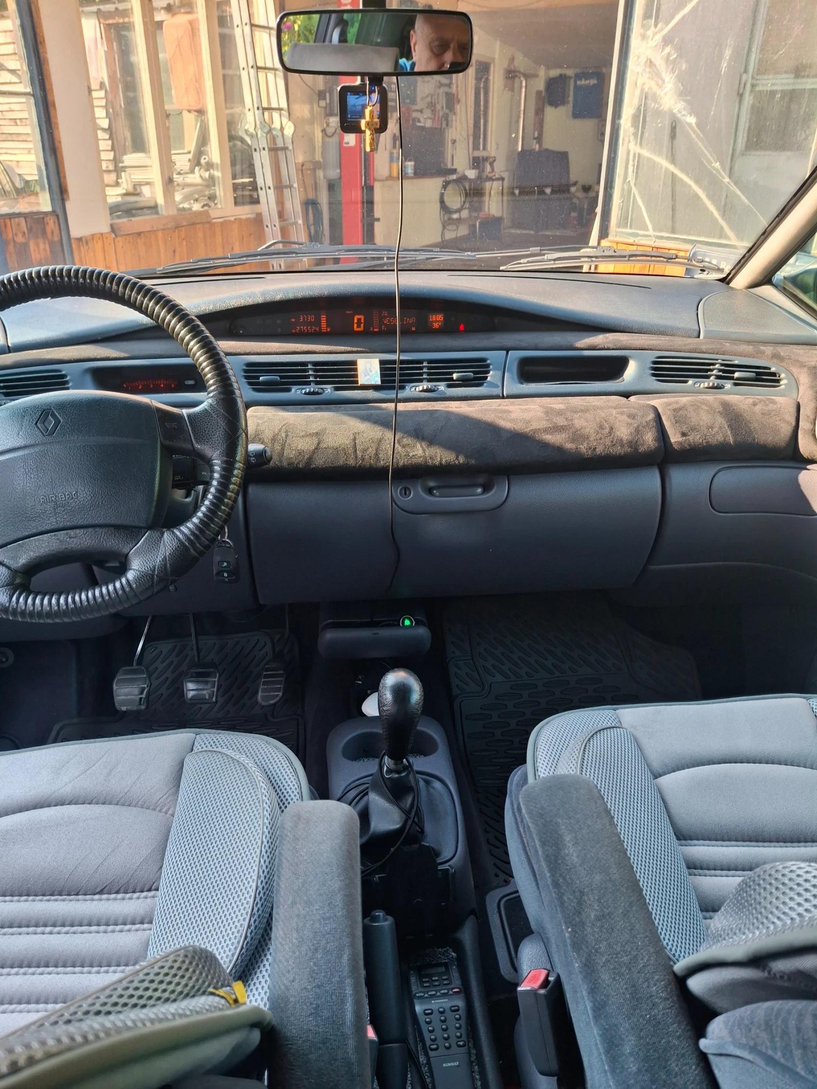 Renault Espace, снимка 8 - Автомобили и джипове - 55769158