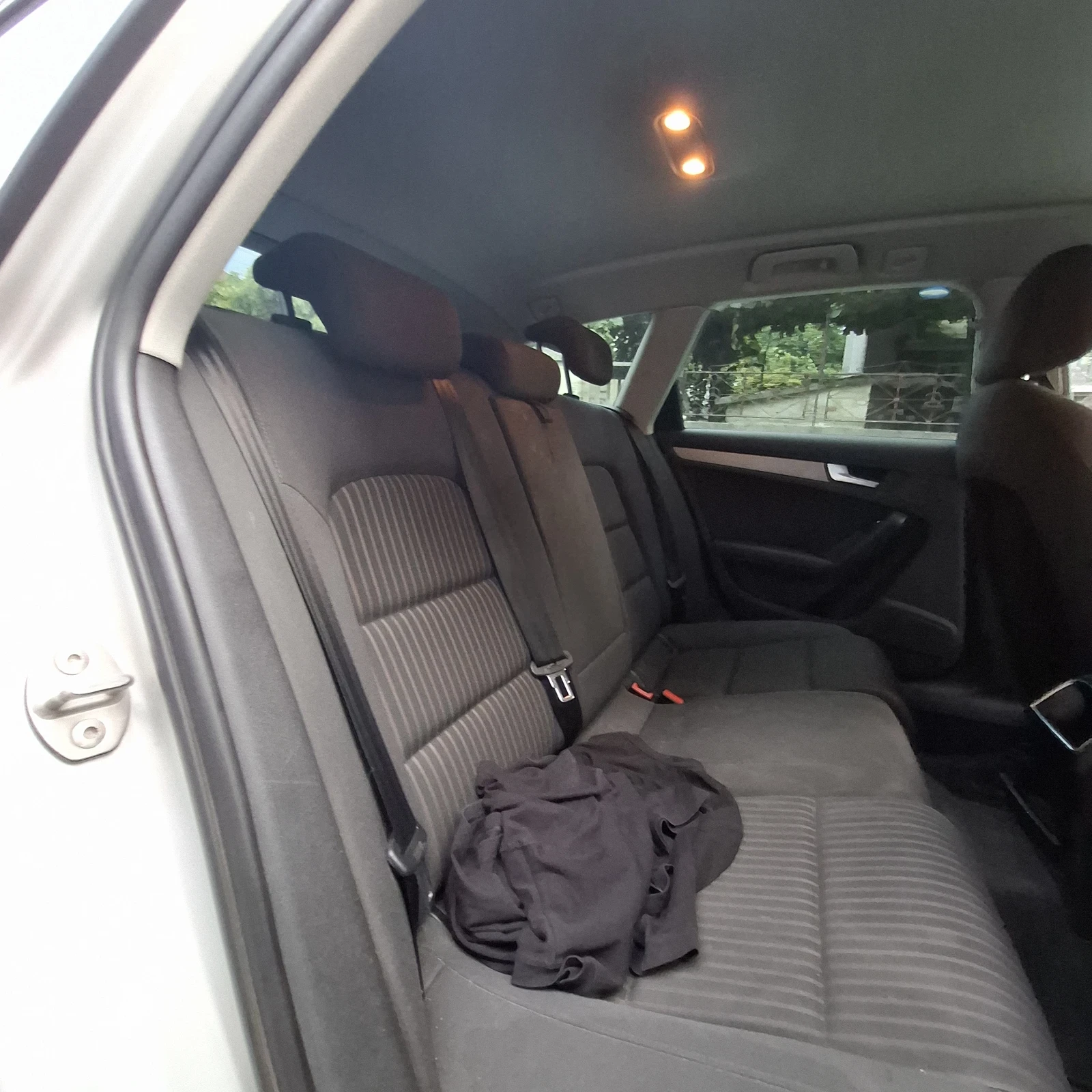 Audi A4 Avant, снимка 8 - Автомобили и джипове - 55965678