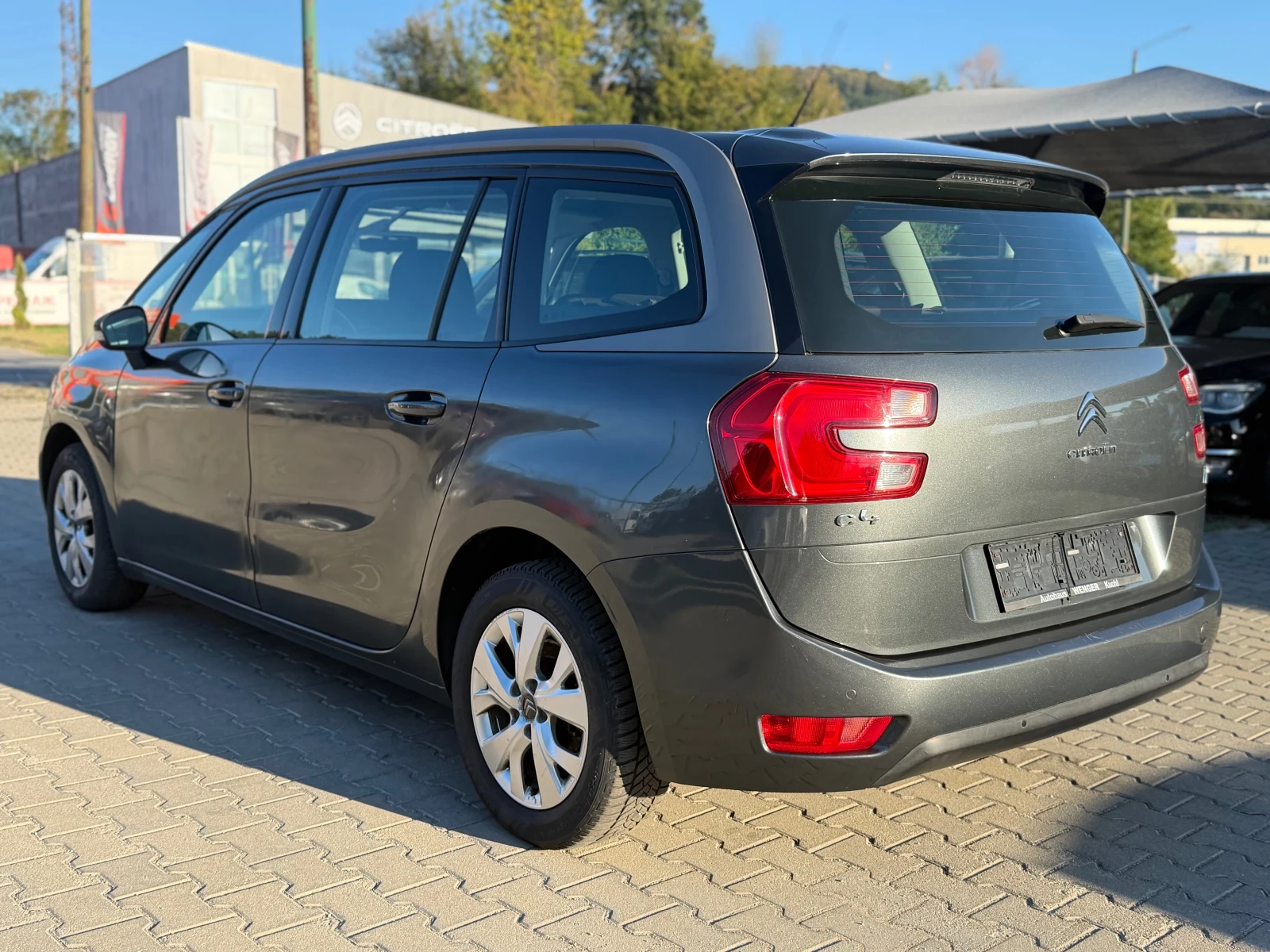 Citroen C4 Picasso, снимка 4 - Автомобили и джипове - 56132332