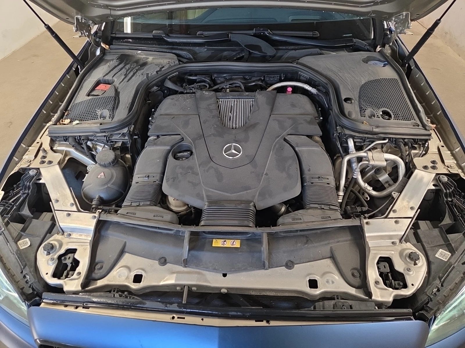 Mercedes-Benz E 400 * CARFAX * , снимка 16 - Автомобили и джипове - 56132393