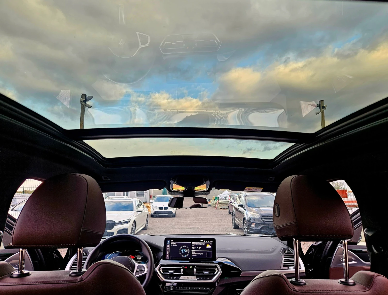 BMW iX3 M Sport Pro, снимка 14 - Автомобили и джипове - 56558112