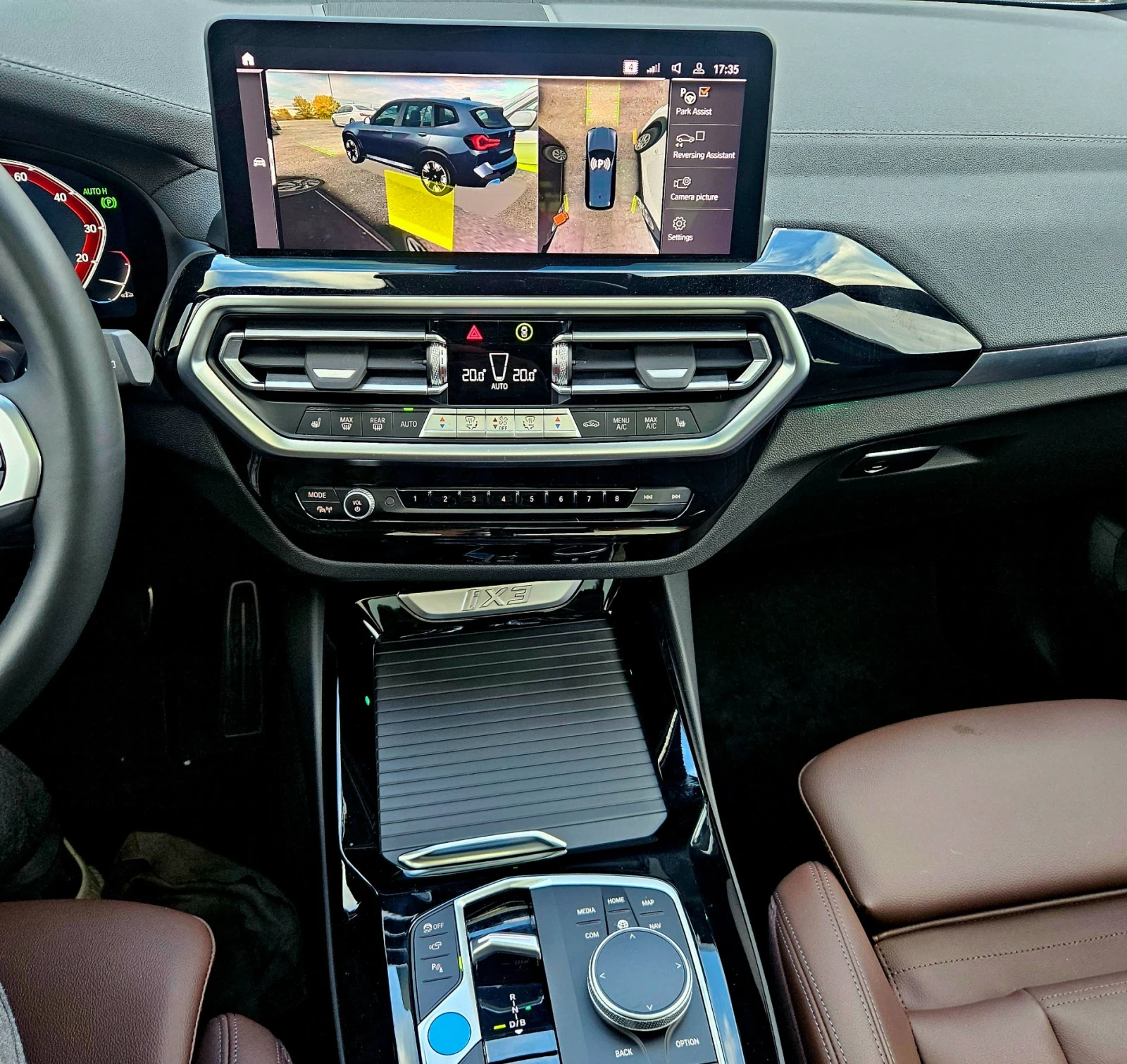 BMW iX3 M Sport Pro, снимка 17 - Автомобили и джипове - 56558112