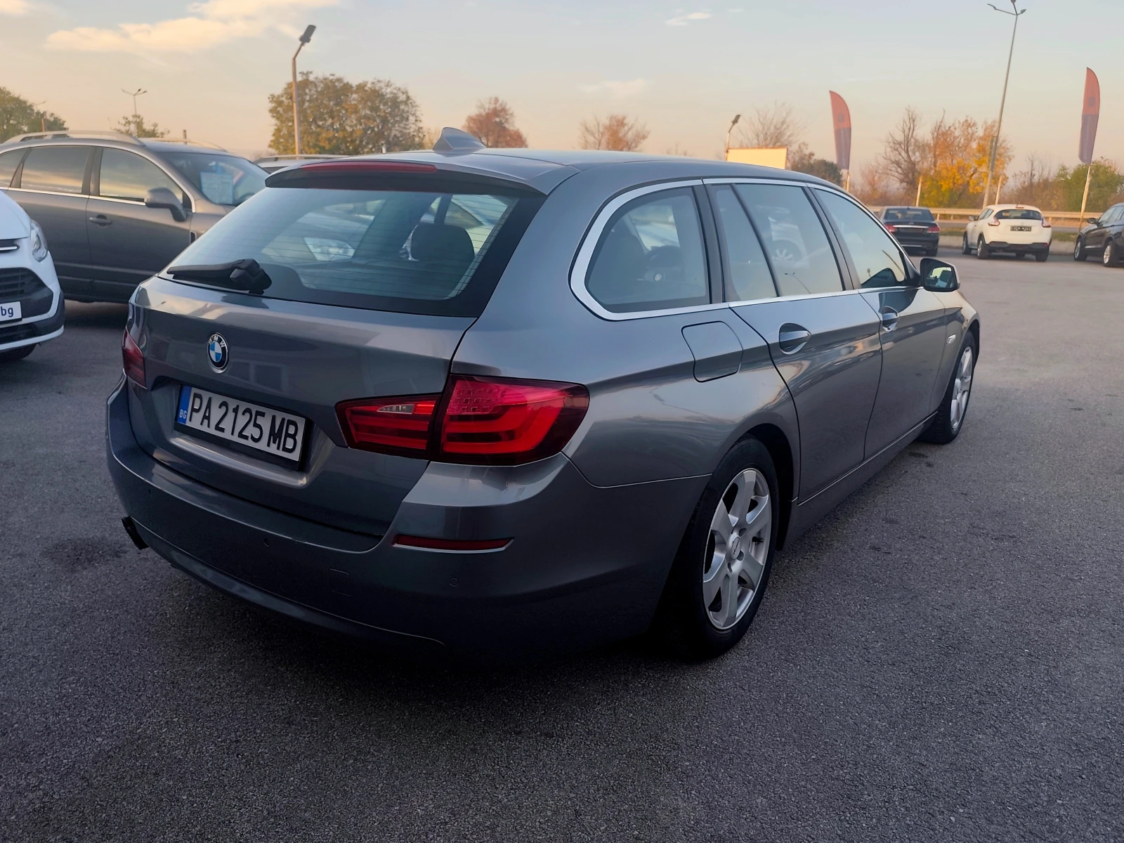 BMW 520 2.0D , снимка 4 - Автомобили и джипове - 56602373
