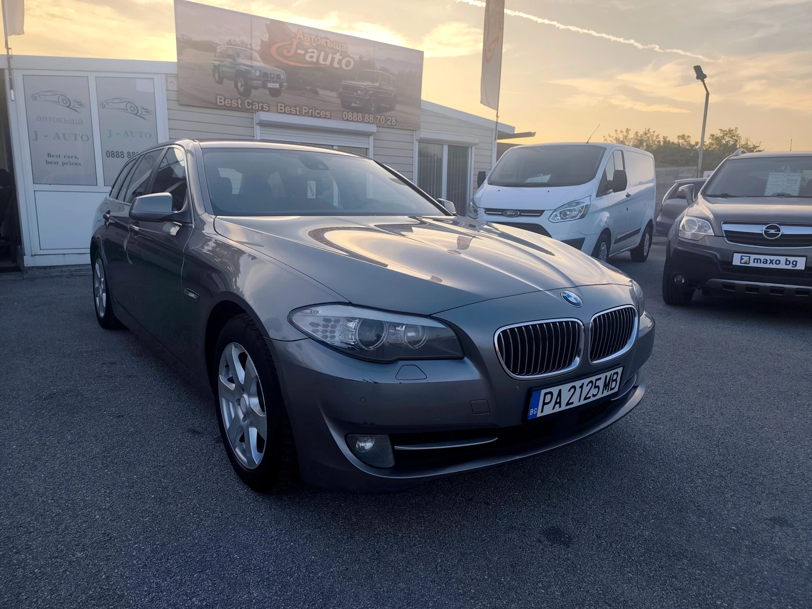 BMW 520 2.0D , снимка 2 - Автомобили и джипове - 56602373