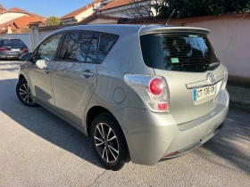 Toyota Verso 2.0 D-4D CLIMA/PANORAMA/CAMERA * FACELIFT, снимка 10