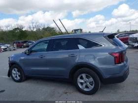 Kia Sorento LX* CARPLAY* KEYLESS* ПОДГРЕВ* КАМЕРИ* 360*  - 12099 € / 23663.59 лв. - 96024116 7