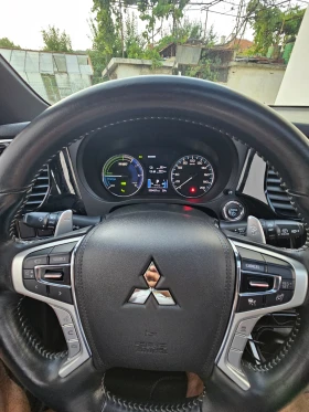 Mitsubishi Outlander PHEV Diamond Plus 4x4 | Mobile.bg � ����� ������ 16