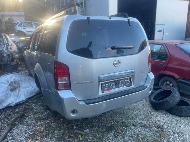 Nissan Pathfinder 2.5 DCI, снимка 1 - Автомобили и джипове - 43256521