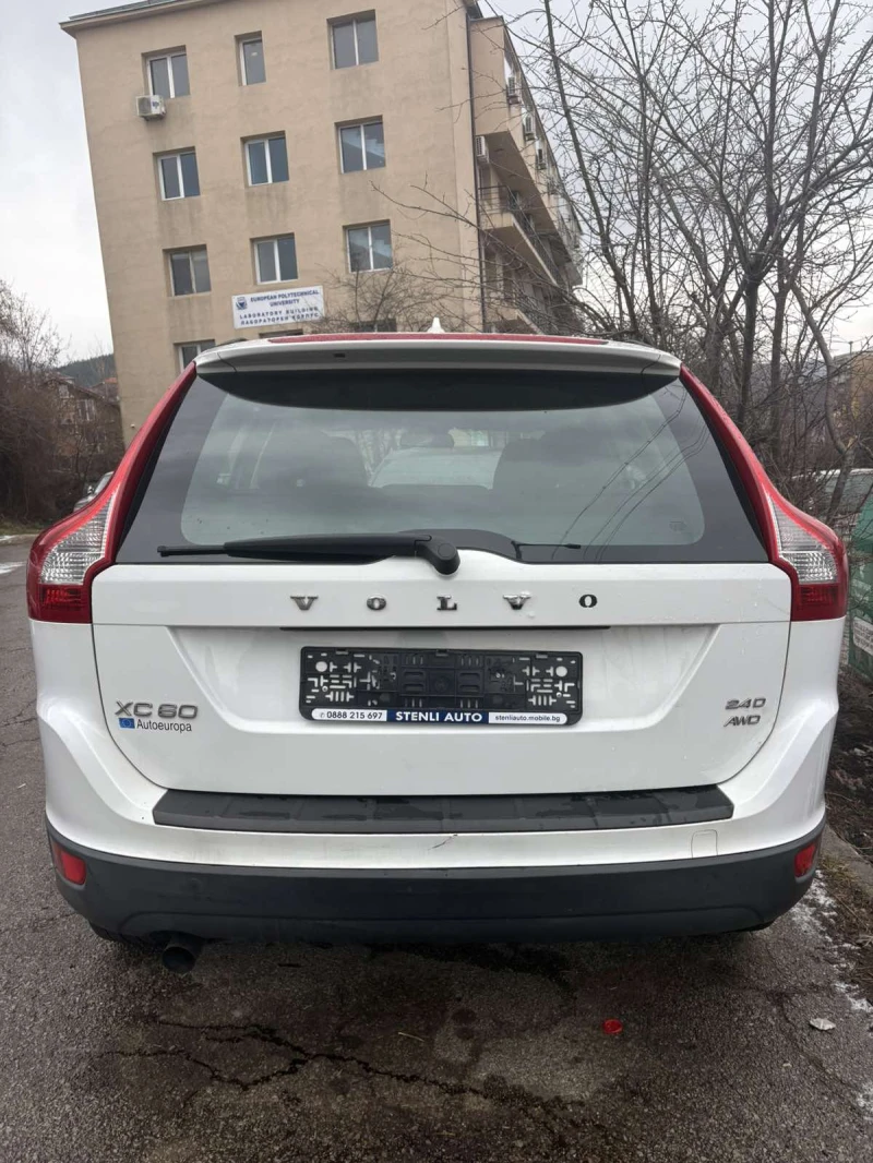 Volvo XC60, снимка 5 - Автомобили и джипове - 49130377