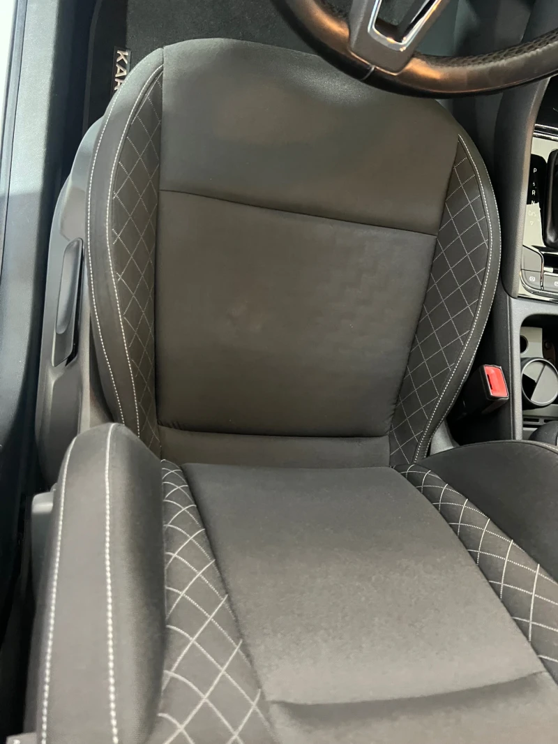 Skoda Karoq Ambition s , снимка 12 - Автомобили и джипове - 52916215