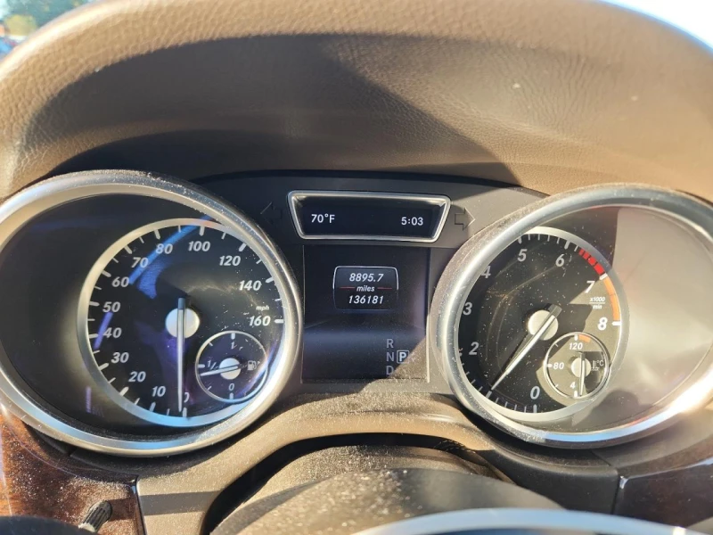 Mercedes-Benz ML 350 4MATIC HARMAN/KARDON/ПОДГРЕВИ/ШИБЕДАХ, снимка 9 - Автомобили и джипове - 53123403