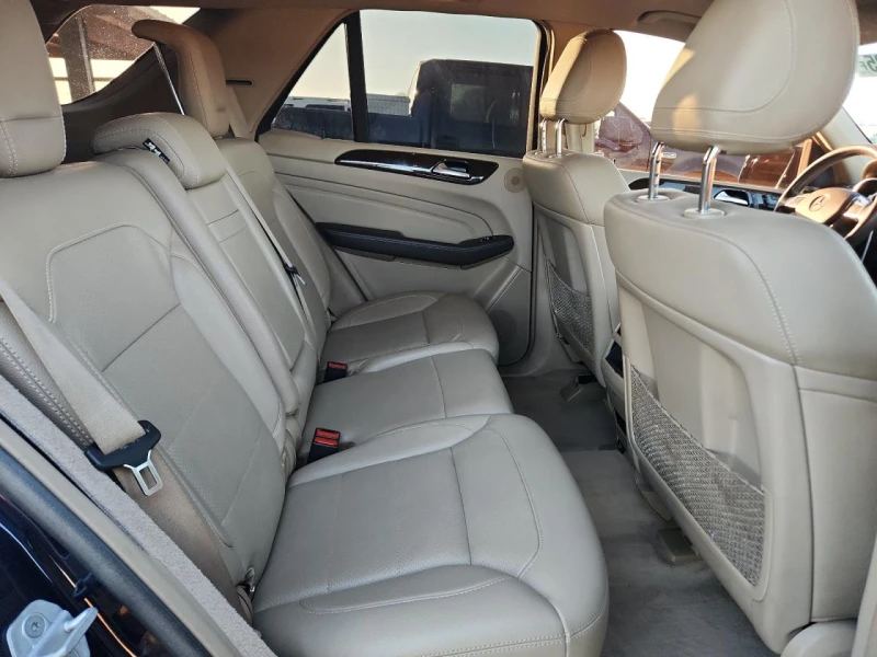Mercedes-Benz ML 350 4MATIC HARMAN/KARDON/ПОДГРЕВИ/ШИБЕДАХ, снимка 10 - Автомобили и джипове - 53123403