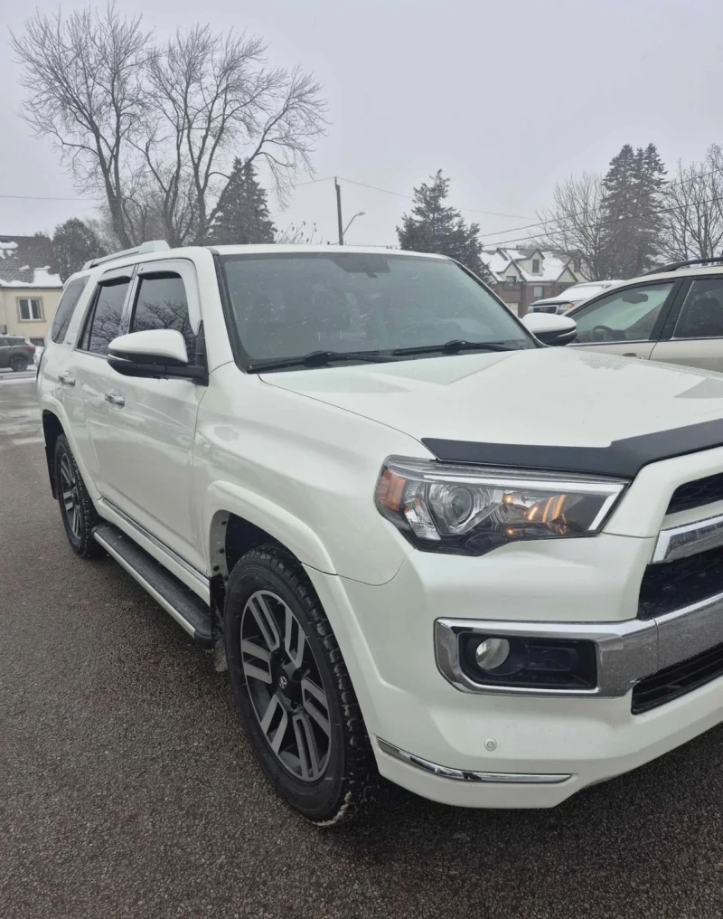 Toyota 4runner TRD Premium * Камера * 7 Места * Теглич * Carfax *, снимка 3 - Автомобили и джипове - 53481158