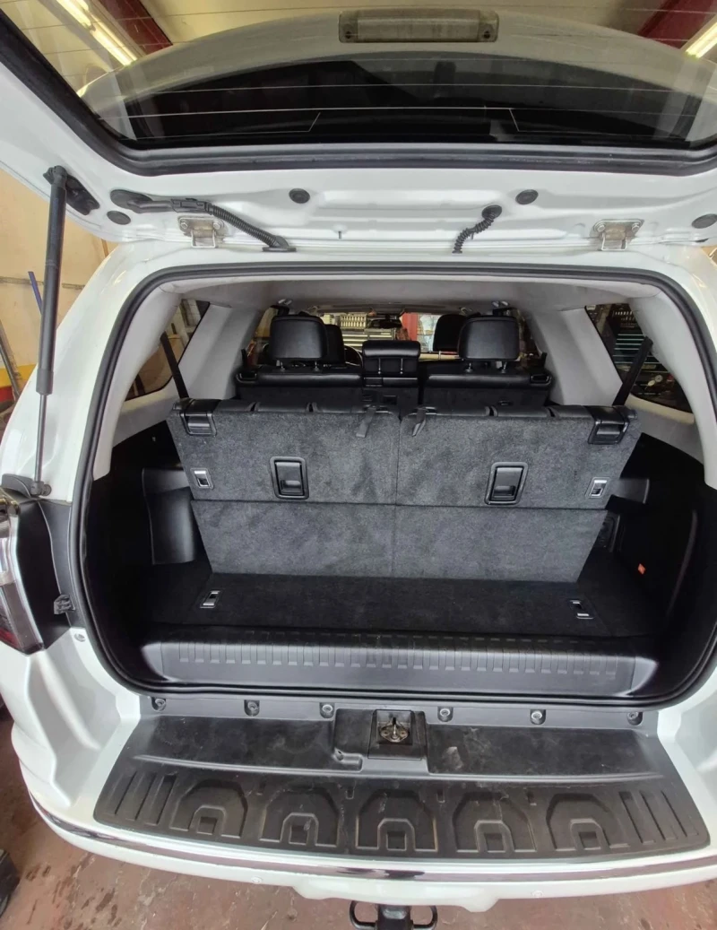 Toyota 4runner TRD Premium * Камера * 7 Места * Теглич * Carfax *, снимка 15 - Автомобили и джипове - 53481158