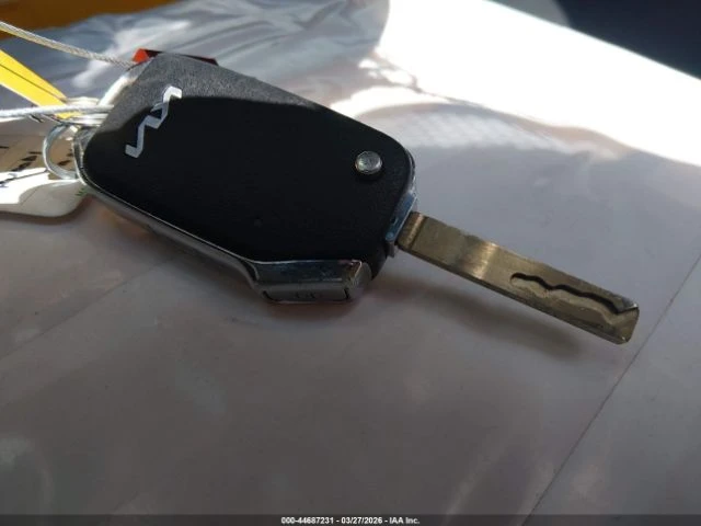 Kia Sorento LX* CARPLAY* KEYLESS* ПОДГРЕВ* КАМЕРИ* 360* , снимка 11 - Автомобили и джипове - 54285693