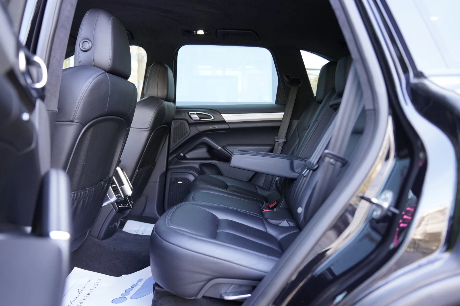 Porsche Cayenne Turbo 4.8 V8 Facelift, снимка 11 - Автомобили и джипове - 45742457