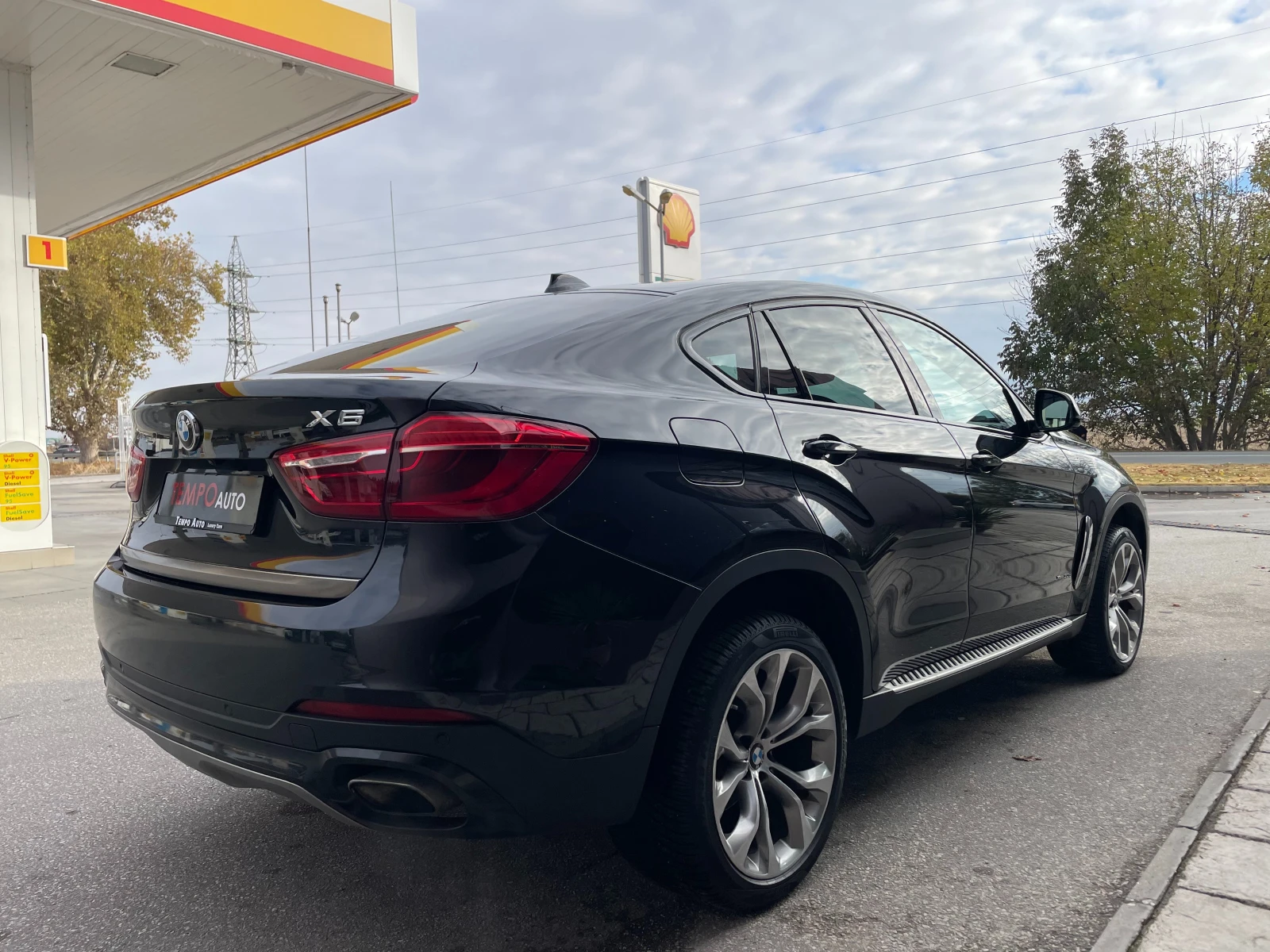 BMW X6 2018-SPORT-RECARO-HEAD UP-PANORAMA-KEYLESS GO - изображение 6