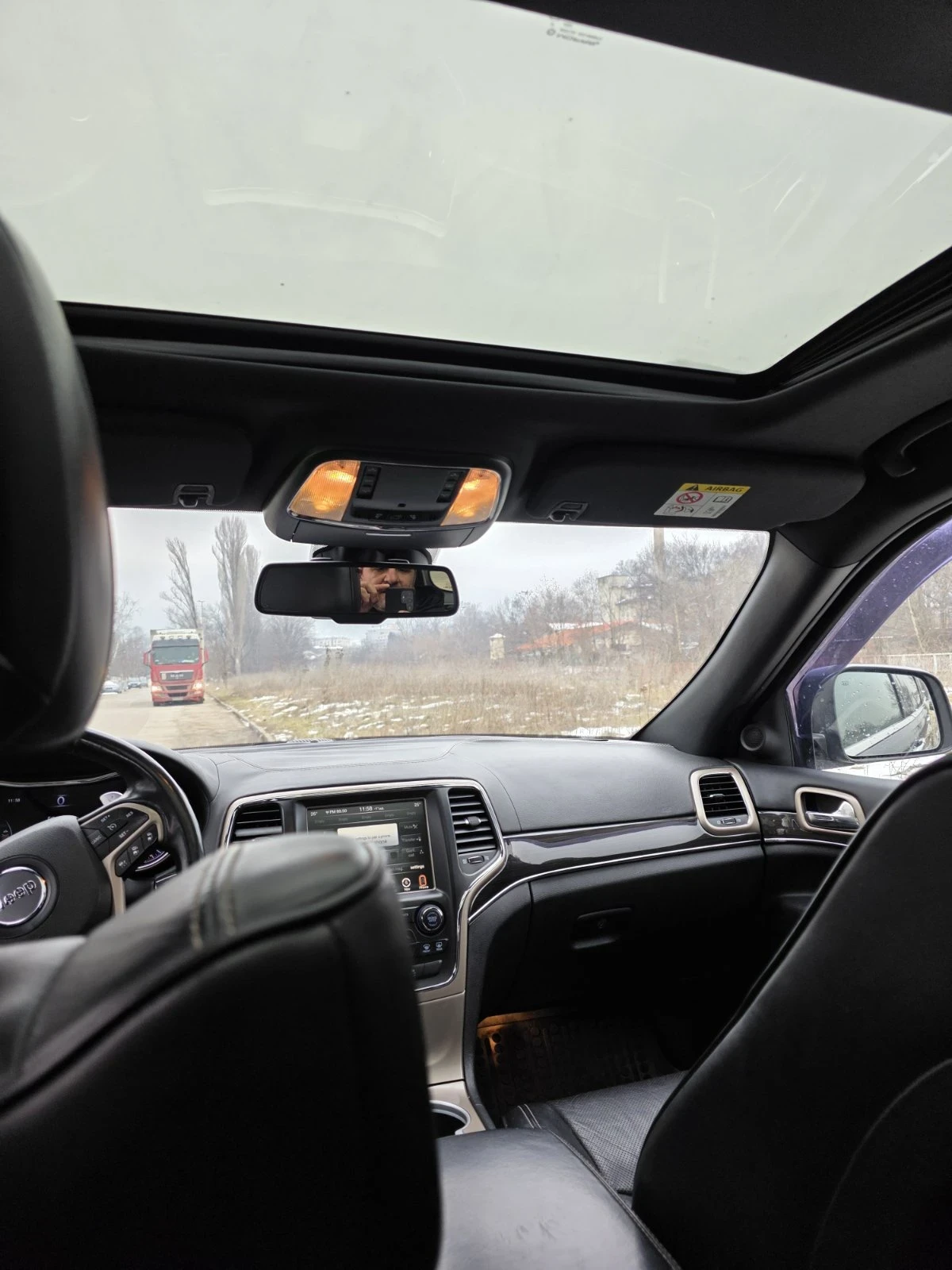 Jeep Cherokee  - изображение 2