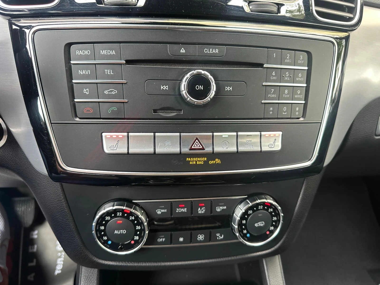 Mercedes-Benz GLE 350 AMG Line / 4matic / Distrinic+ / 360 камери | Mobile.bg — изображение 13