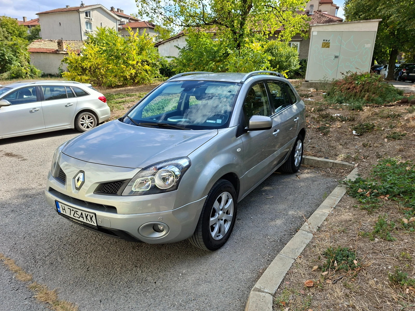 Renault Koleos 2.0 DCI 4х4 180 к.с. - Сменена верига - изображение 2