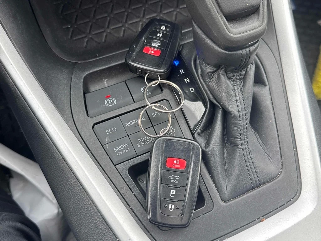 Toyota Rav4 * XLE * CARFAX * ��� ������������ ������ | Mobile.bg � ����������� 15