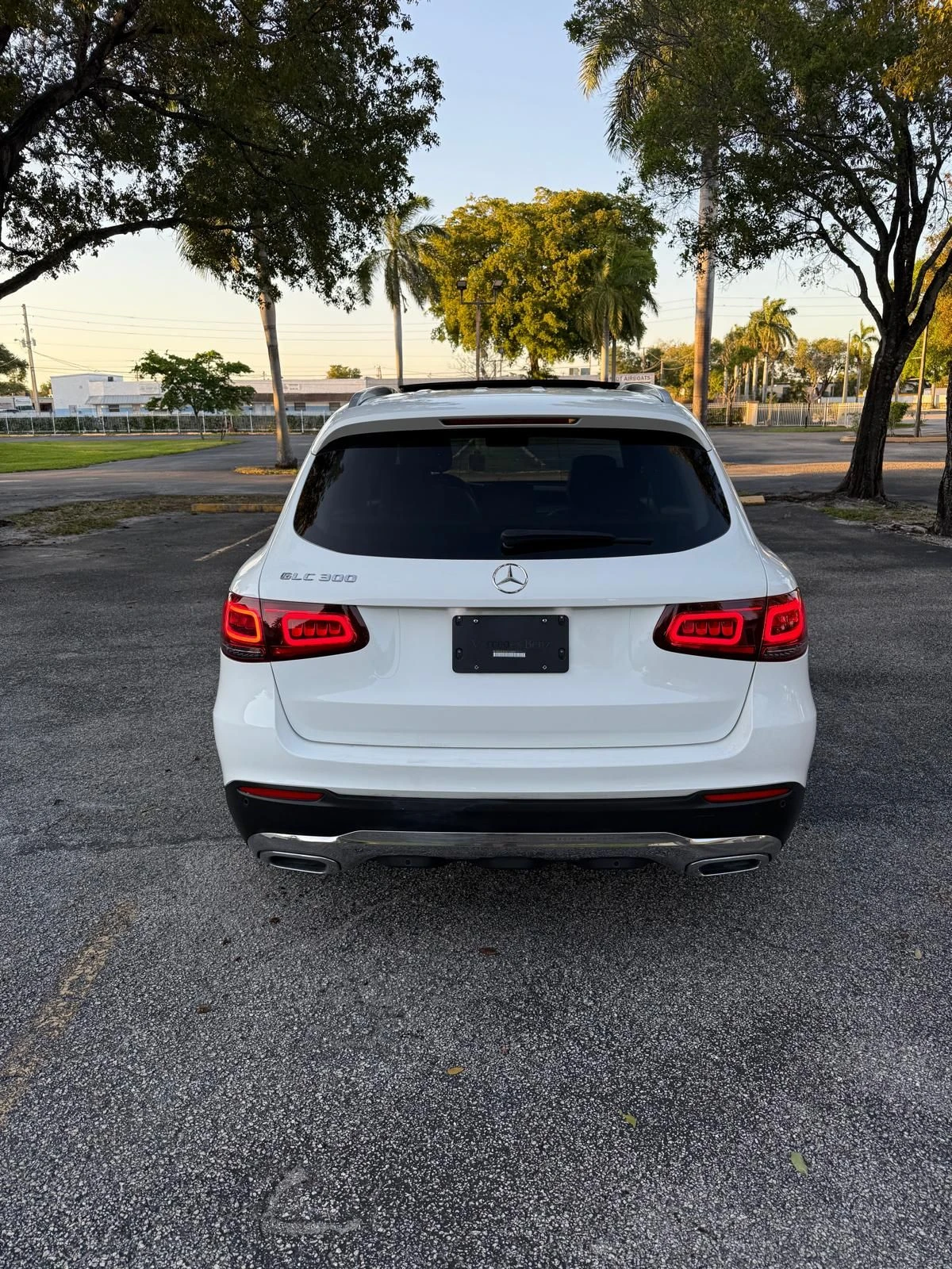 Mercedes-Benz GLC 300  - изображение 3