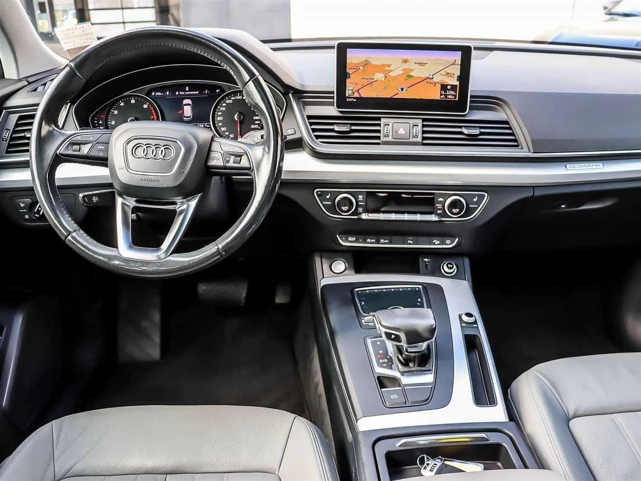 Audi Q5 * Панорама * 31 306 КМ * Подгрев * , снимка 9 - Автомобили и джипове - 54043022
