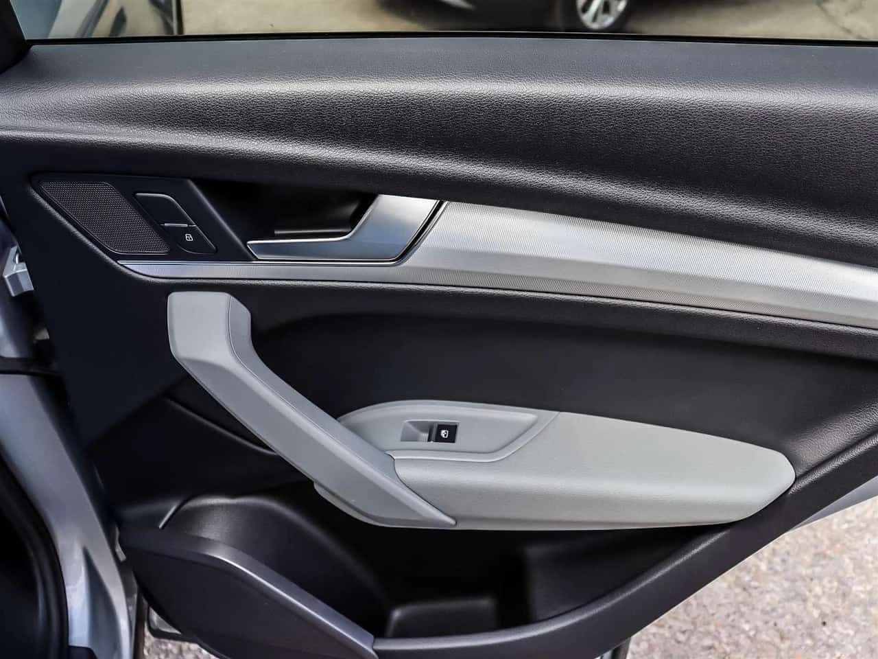 Audi Q5 * Панорама * 31 306 КМ * Подгрев * , снимка 14 - Автомобили и джипове - 54043022