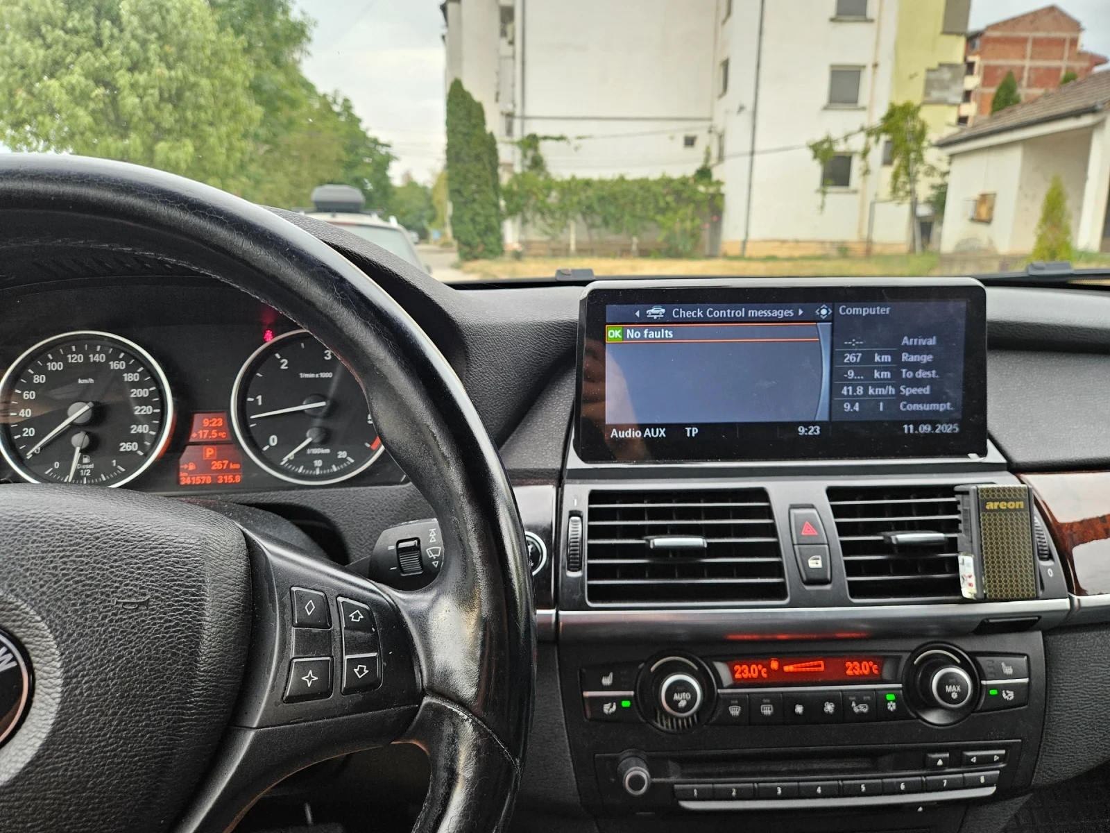 BMW X5 3.0SD M-Pack, снимка 7 - Автомобили и джипове - 54156194