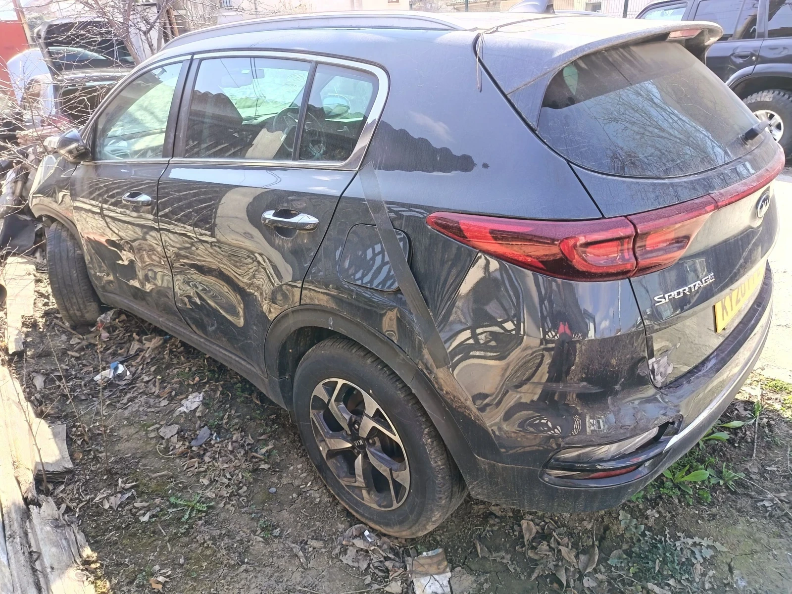 Kia Sportage 1.6 t-gdi 4x4, снимка 2 - Автомобили и джипове - 54378675