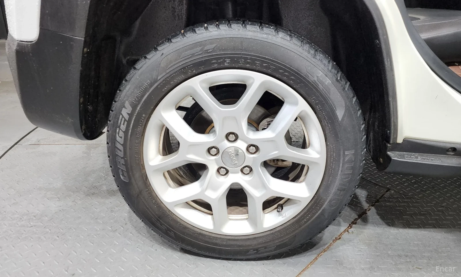 Jeep Renegade, снимка 5 - Автомобили и джипове - 55056953