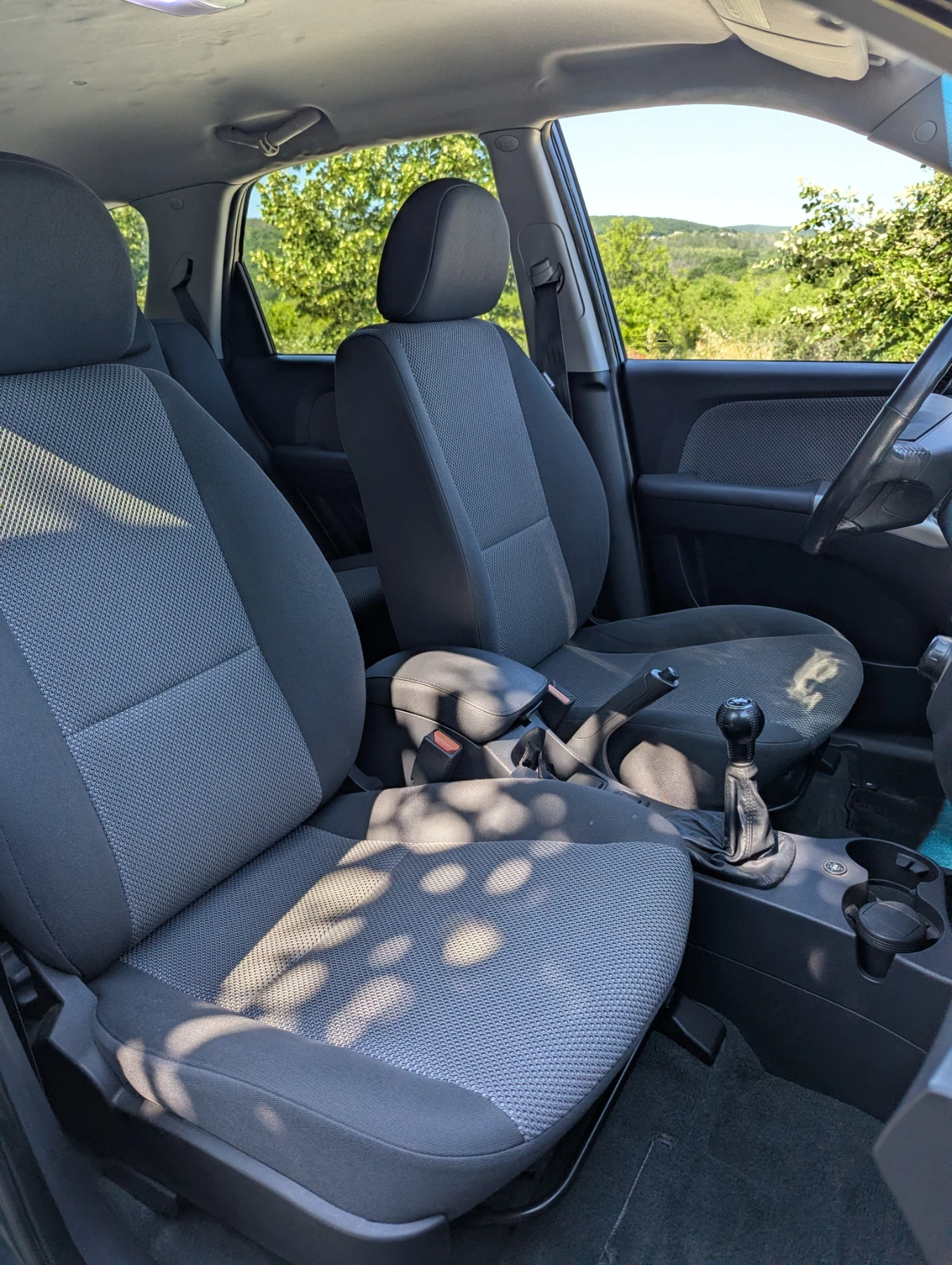 Kia Sportage 2.0 BIFUEL, снимка 12 - Автомобили и джипове - 55190257