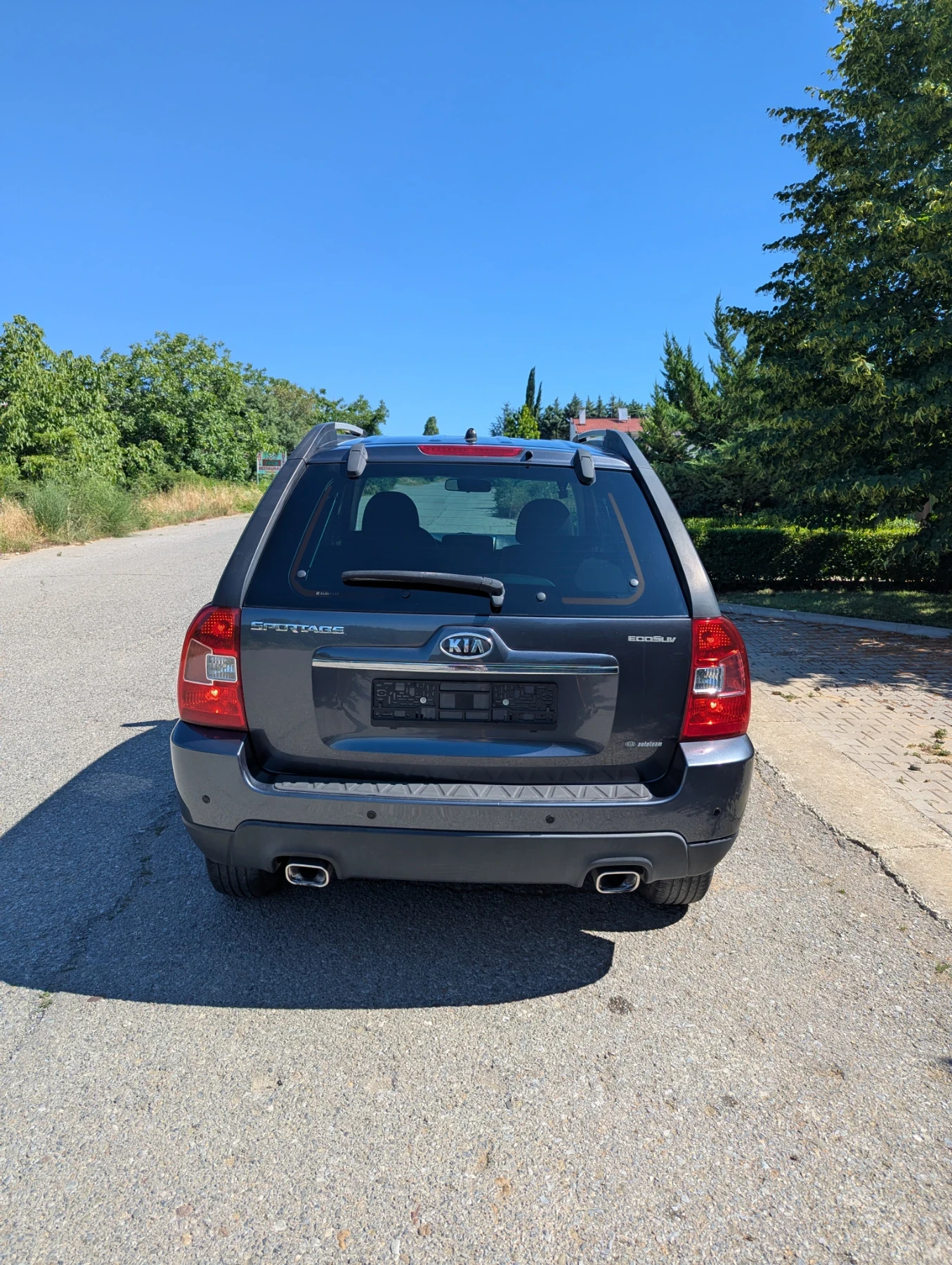 Kia Sportage 2.0 BIFUEL, снимка 2 - Автомобили и джипове - 55190257