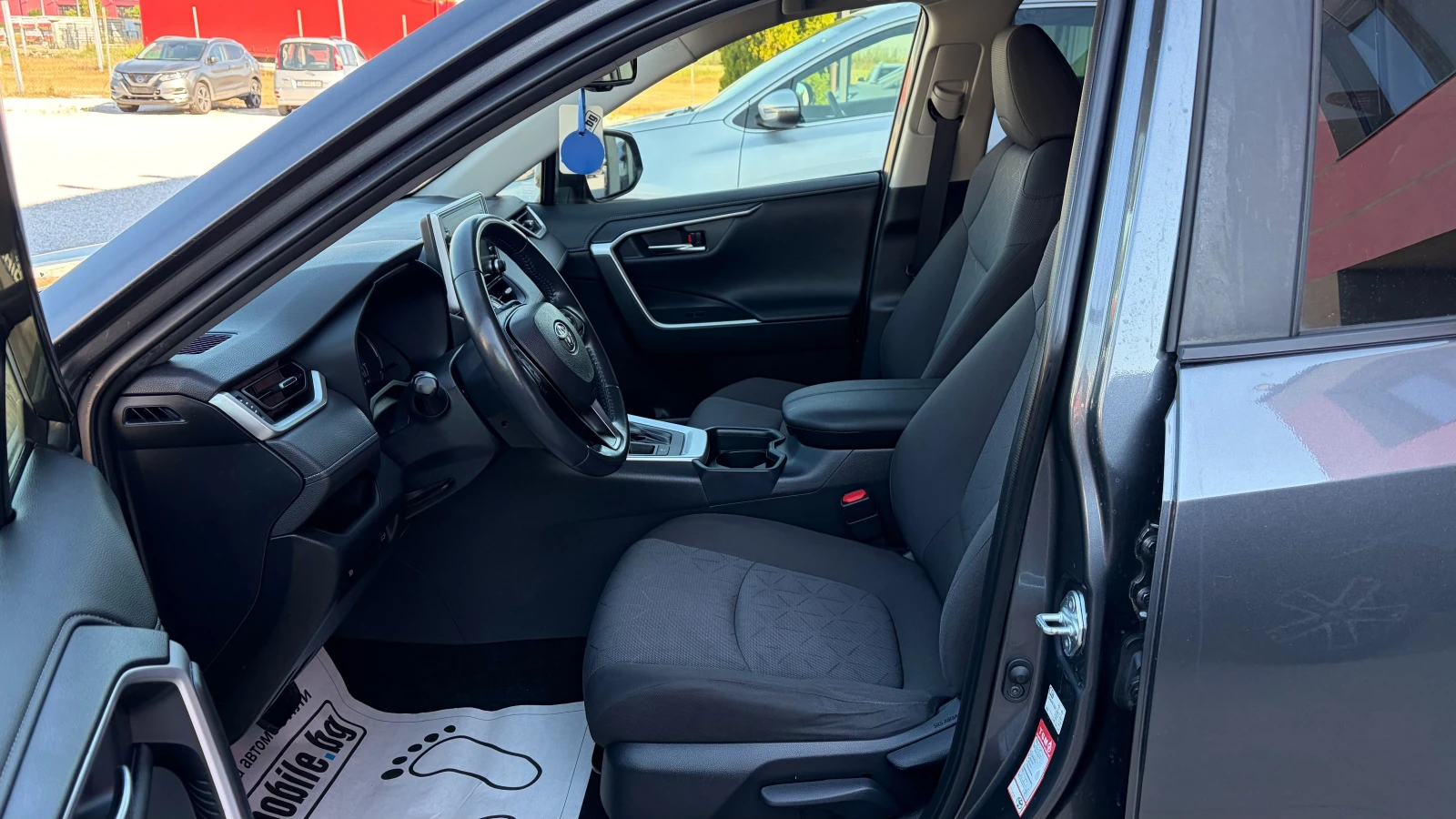 Toyota Rav4 2.5 Hybrid , снимка 7 - Автомобили и джипове - 55274940