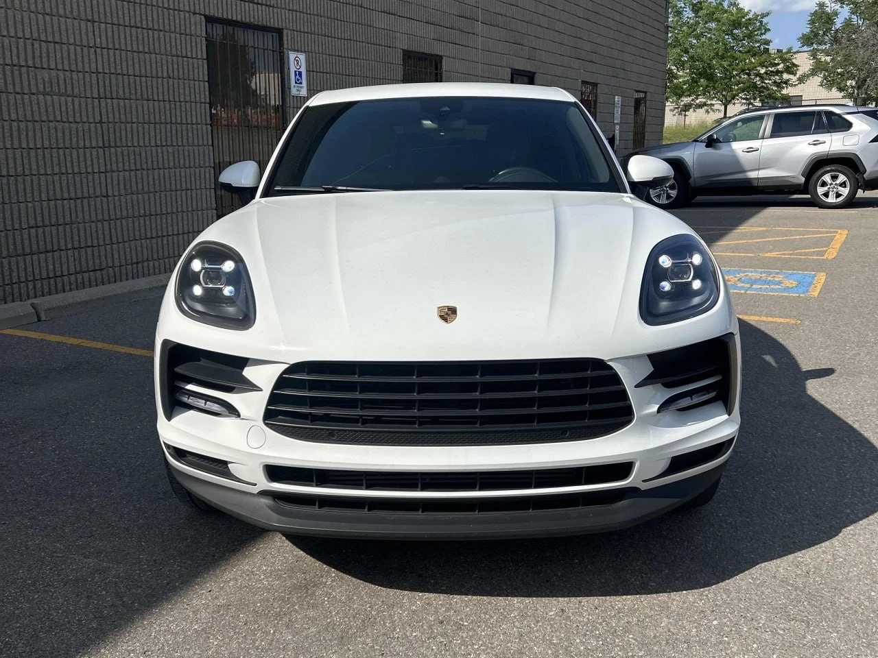 Porsche Macan 2020* MATRIX* БЕЗ ИНЦИДЕНТИ* ЗИМНИ ГУМИ* ТЪРГ, снимка 2 - Автомобили и джипове - 55338657