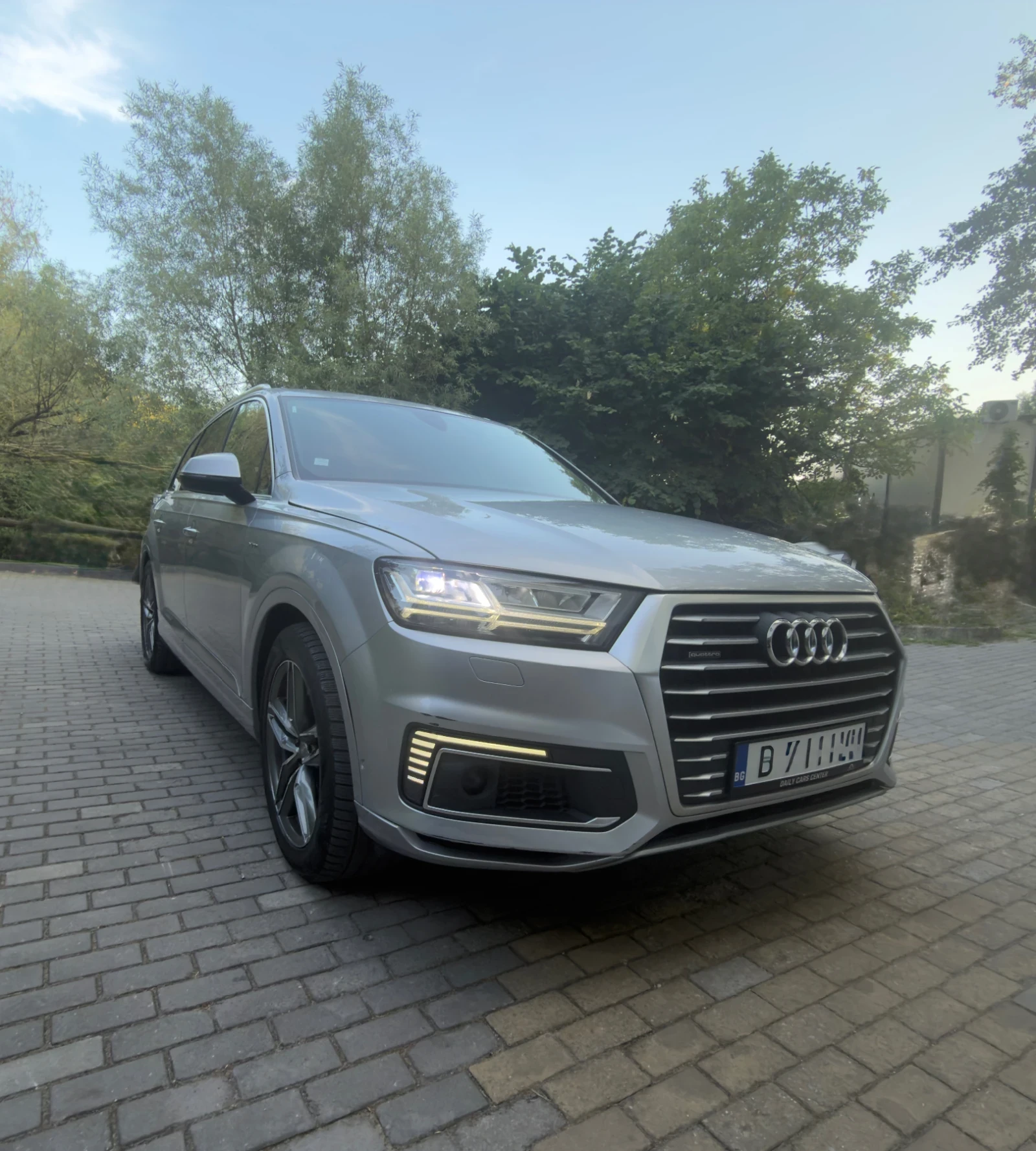 Audi Q7 E-Tron