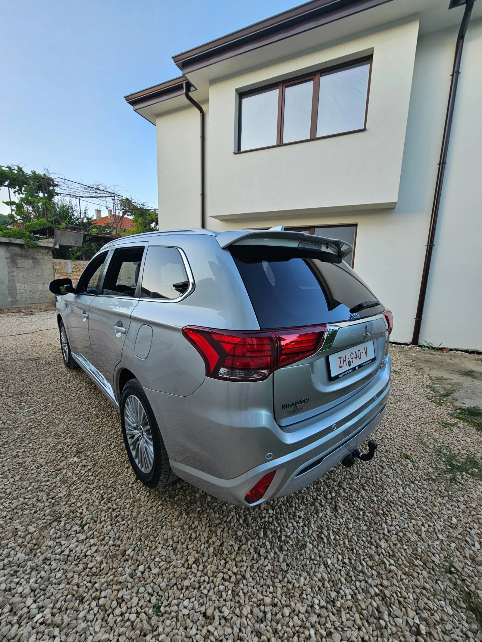 Mitsubishi Outlander PHEV Diamond Plus 4x4 | Mobile.bg � ����������� 3