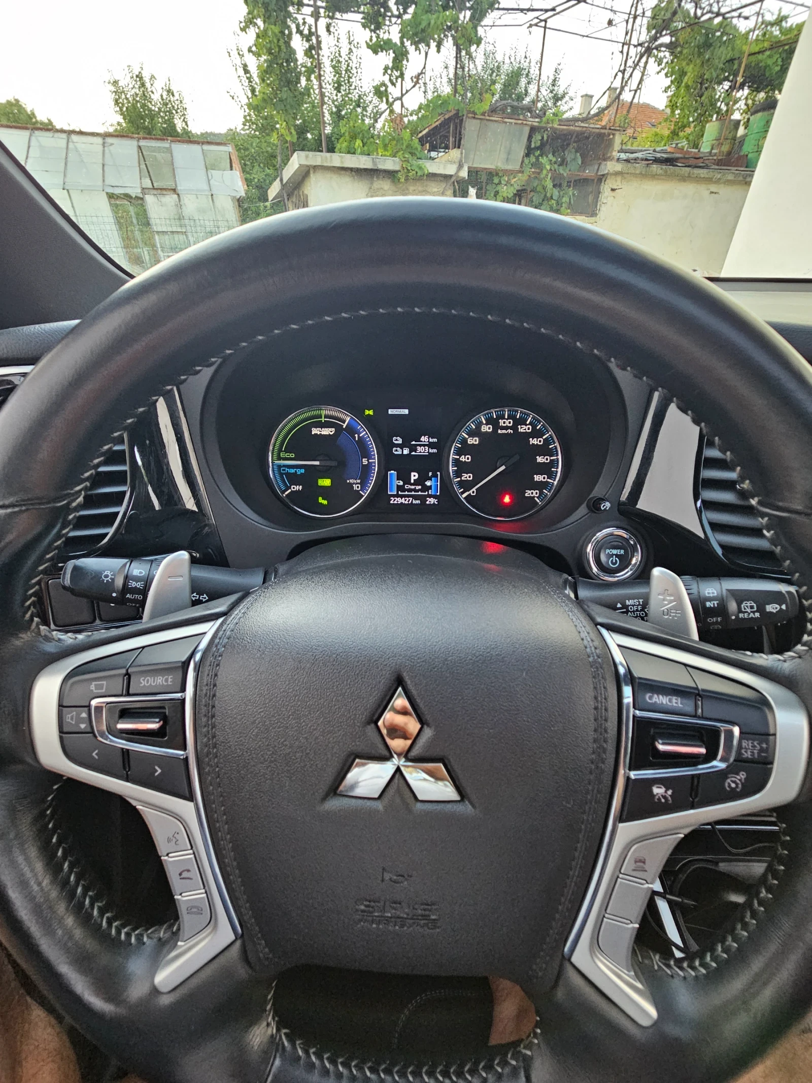 Mitsubishi Outlander PHEV Diamond Plus 4x4 | Mobile.bg � ����������� 16